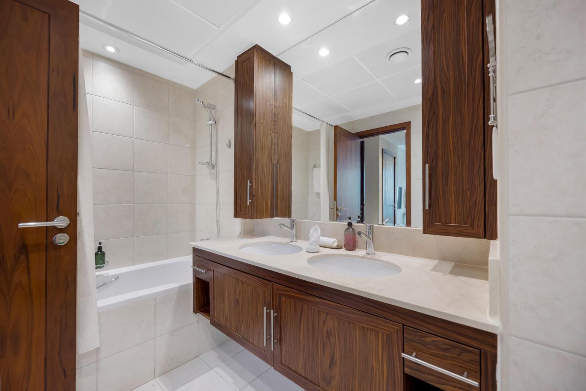 Durrani Homes - Grandiose 5Br Besides Dubai Mall With Burjkhalifa And Fountain View Eksteriør bilde